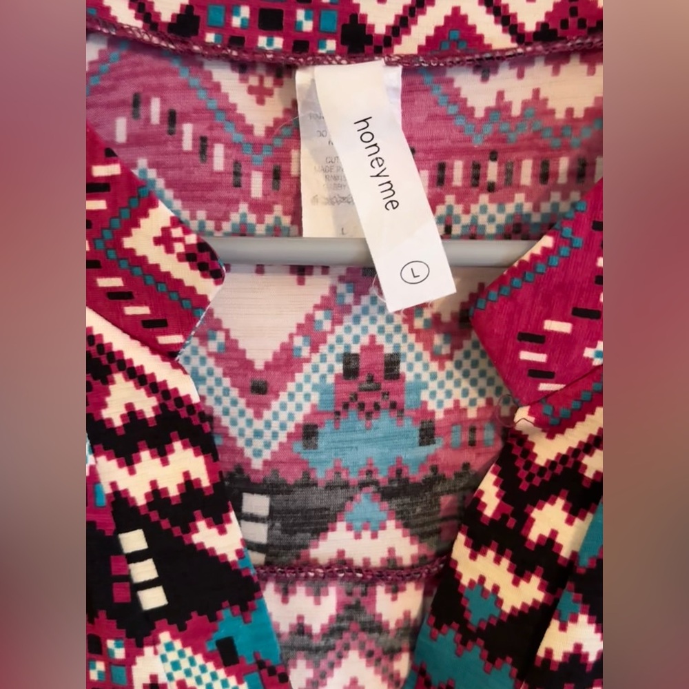 Honeyme Multicolor Patterned Top - Picture 4 of 5